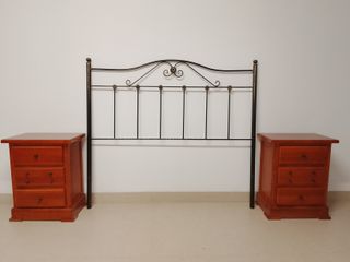 Cabecero forja 135 + 2 mesitas madera