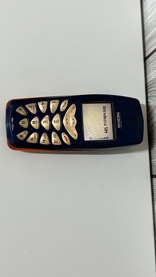 Teléfono movil Nokia 3510i