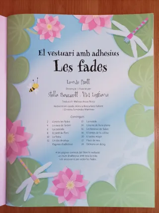 Libro "Les fades" con adhesivos