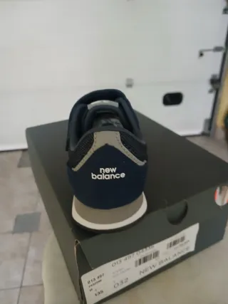 Zapatillas New Balance niño talla 32