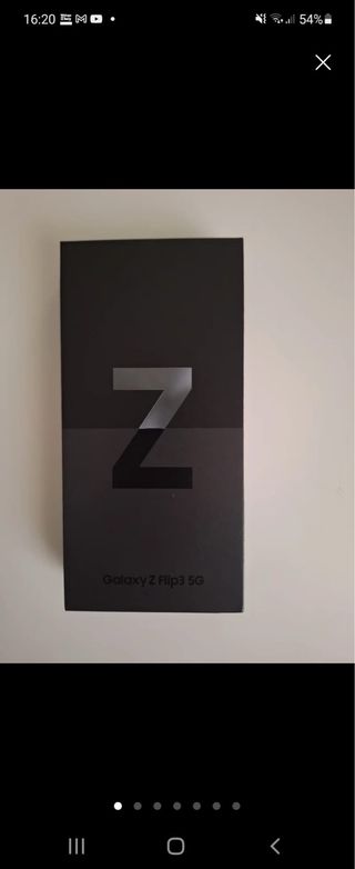 Samsung galaxy Z flip3 5g