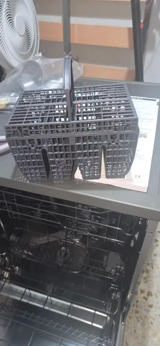 Lavavajillas LG táctil nuevo sin estrenar