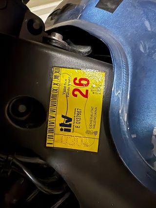 Yamaha FZ6 N 98cv año 2006.