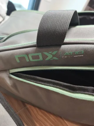 Paletero de padel NOX AT10 Gris/Verde