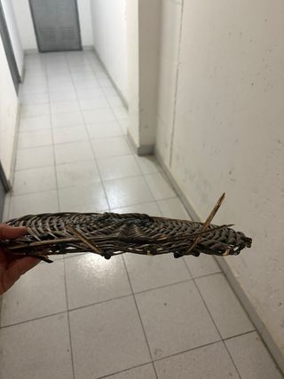 Cesto artesanal de mimbre