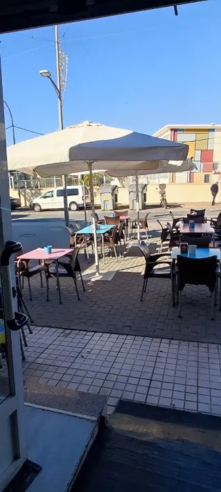 Traspaso cafetería con obrador de pastelería Berja
