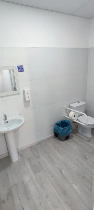 Traspaso cafetería con obrador de pastelería Berja