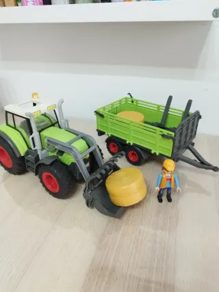 Playmobil Tractor con Remolque y Figura