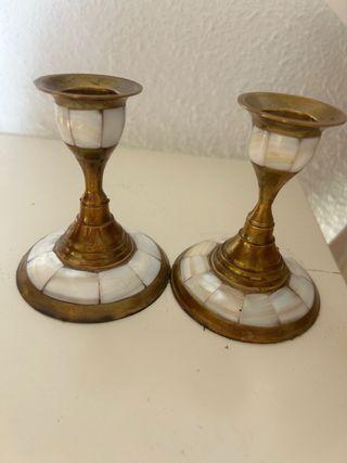 Pareja Candelabros Vintage Latón y Nácar