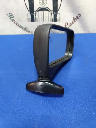 Espejo retrovisor derecho clásico
