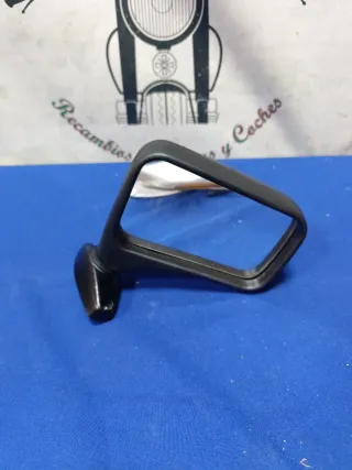Espejo retrovisor derecho clásico
