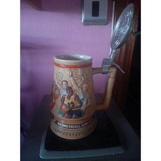 Jarra Cerveza cerámica conmemorativa baloncesto