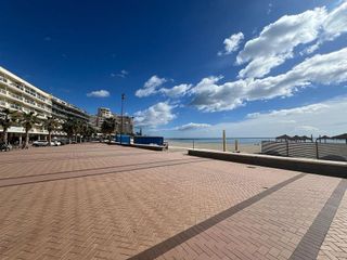 Piso en venta en Playa de los Boliches en Fuengirola