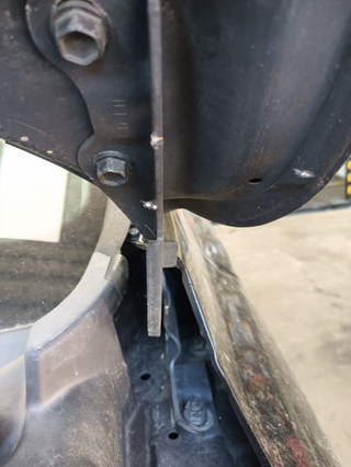 BISAGRA CAPO IZQUIERDA KIA CEED (ED) D4FB