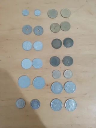 Lote monedas siglo pasado