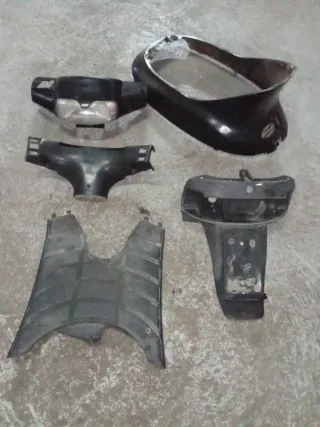 Piezas de Carenado Zip base