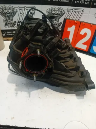 Colector de admision Chevrolet Aveo 1.4 gasolina