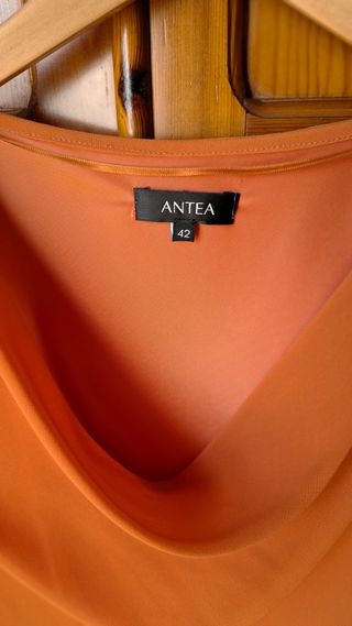 Blusa ANTEA sin estrenar.