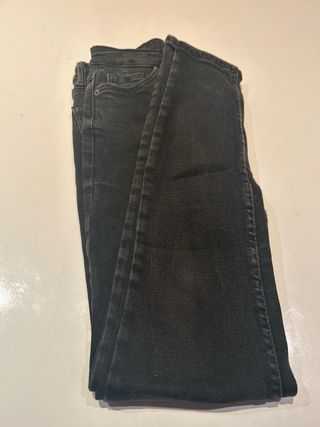 Pantalones vaqueros Bershka