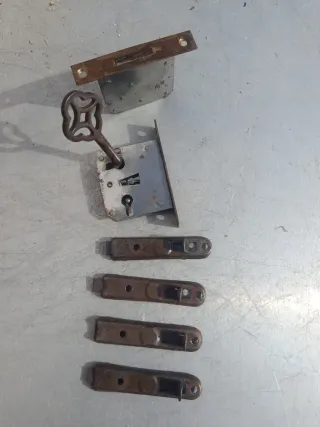 Gran lote tiradores antiguos