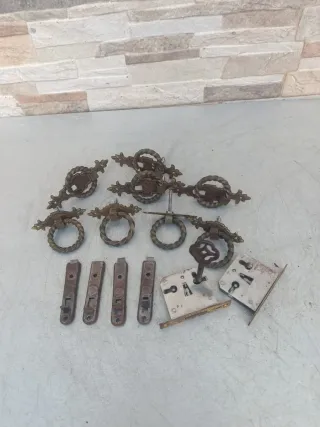 Gran lote tiradores antiguos