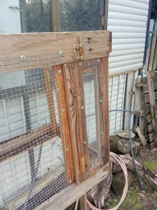 Jaula ,boladero para aves