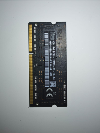 SK hynix 4GB DDR3 PC3L 12800S