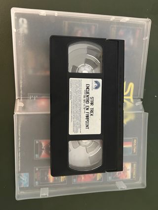 Película VHS Star Trek la nueva generación