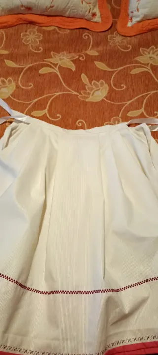 Falda de Baturra niña