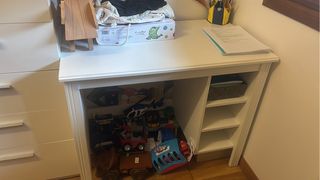 Escritorio infantil blanco