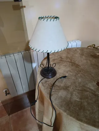 Lámpara mesa