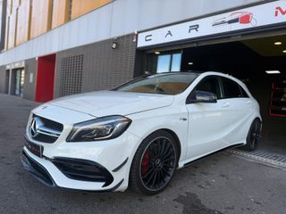 Mercedes-Benz A45 (381CV) 2016