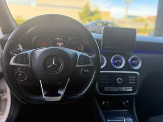 Mercedes-Benz A45 (381CV) 2016
