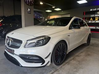 Mercedes-Benz A45 (381CV) 2016