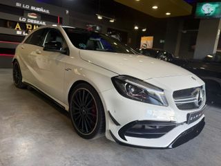 Mercedes-Benz A45 (381CV) 2016