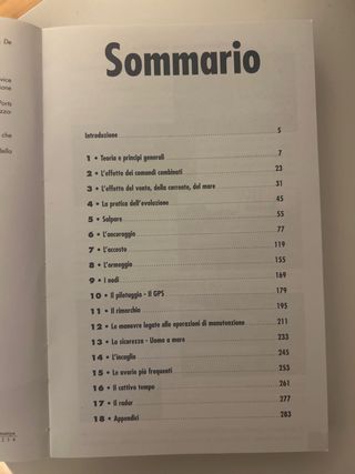 Tutte le manovre della barca a motore. Ediz. il...