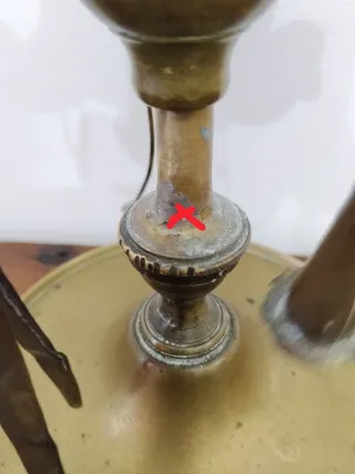 Antica lampada ad olio