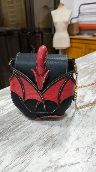 Bolsos de cuero de Dragones