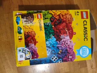 Caja de Lego 900 piezas
