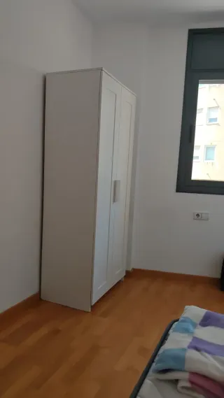 Canapé+ colchón+armario+mesita de noche