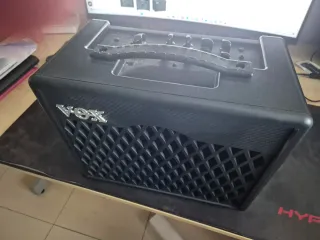 Amplificador de guitarra Vox VX-I