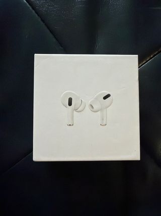 Caja airpods pro