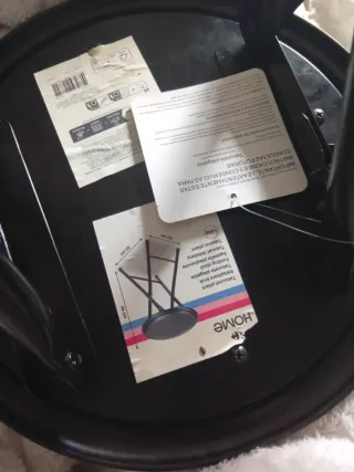 Taburete plegable 30*30*45 no está roto