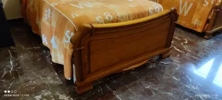 Dormitorio juvenil dos camas mesita y escritorio