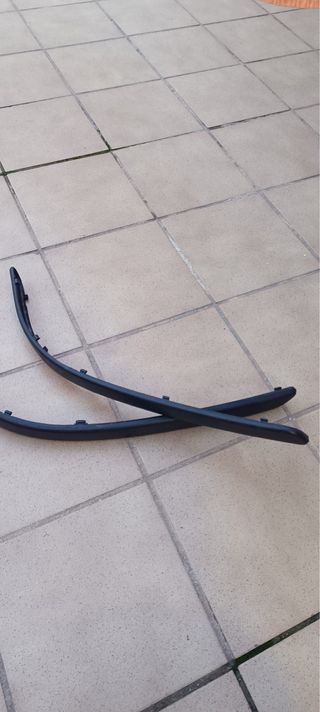 Moldura de parachoques