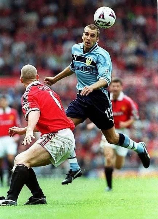 Camiseta Leeds United 1999/2000