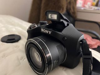 Cámara sony dsc h300