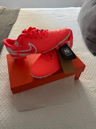 Botas Fútbol Nike Tiempo Legend 10 Academy