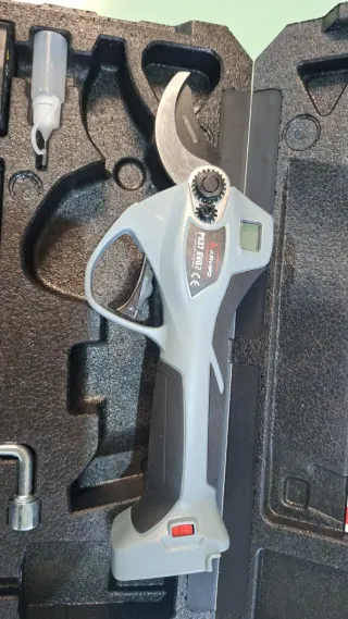 Tijera poda electrica