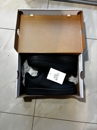 Nike Air Force 1 Triple Black Taglia 42